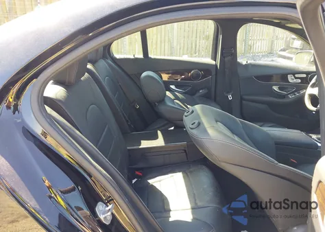 2018 Mercedes-Benz C 300 4Matic from USA, damaged, VIN WDDWF4KB8JR404097